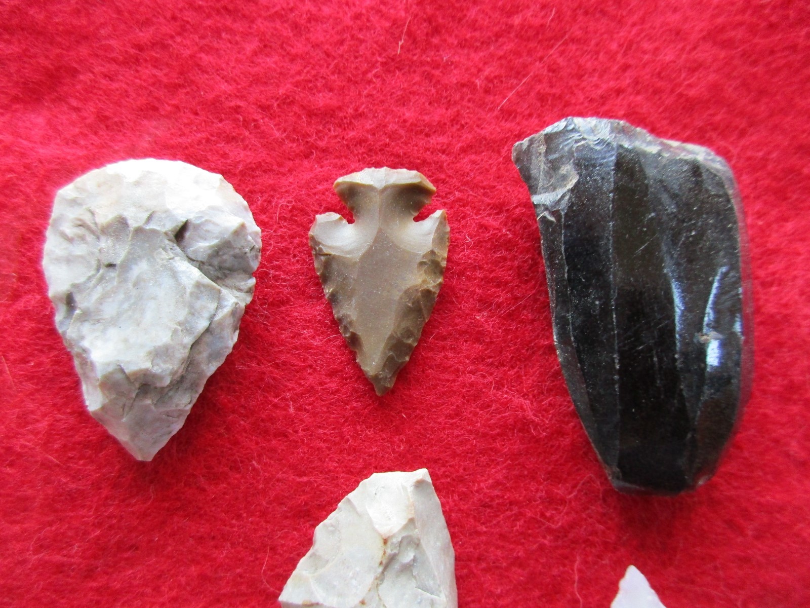 NICE GROUP OF 10 ARROWHEADS, VARIETY OF TYPES & SIZES,   #WHA-0114