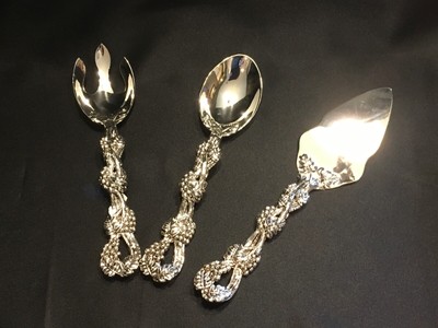 Grapevine Grapes Serving Set of 3 Silverplated International Silver Co 