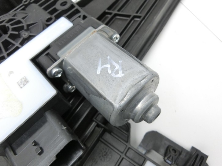 Citroen C4 III 20-24 SchräghLim Fensterhebermotor mit Fensterheber Rechts Hinten Citroen C4 III 20-24 26.09.2024... Bild 8