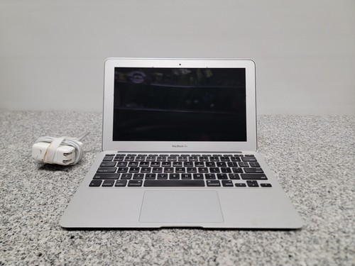 MacBookAir11インチ2015Corei5 4GB 128GB MacBook Air (11-inch, Early 2015) - Technical Specifications