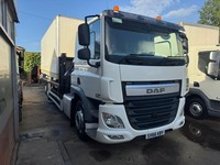 2016 DAF CF 370 FAN 6X2 SLEEPER 26 TONNE FLATBED WITH CRANE REAR LIFT/STEER