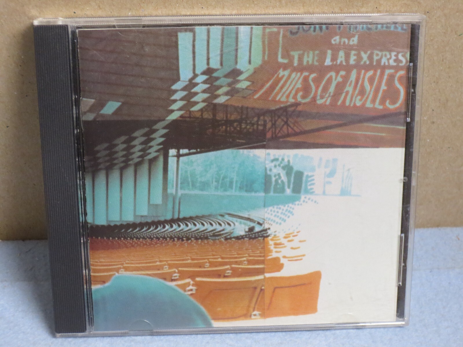 joni mitchell miles of aisle (VERY RARE） Review] Joni Mitchell: Miles of Aisles (1974) - Progrography