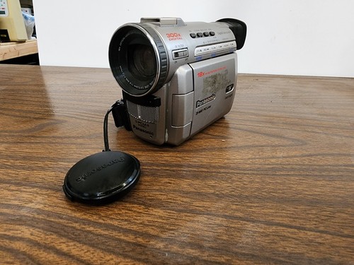 【ENGLISH】 PV-DV910 MiniDV Panasonic 410 An Early MiniDV Based Camcorder - Panasonic Digital