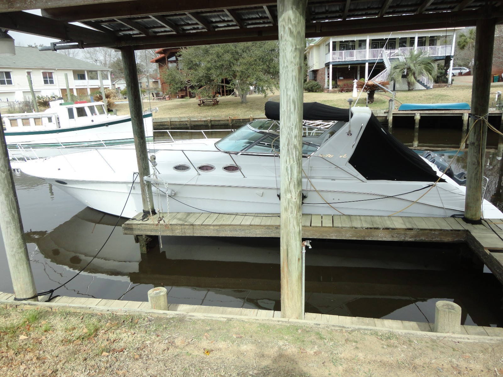 1997 Sea Ray 400 Express Cruiser W/ Freshly Rebuilt 7.4L EFI engines