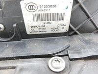 Volvo V70 135 07-13 Kombi Türschloss m. ZV Stellmotor Rechts Vorne Volvo V70 135 07-13 17.06.2010 31253658... Vorschau 6