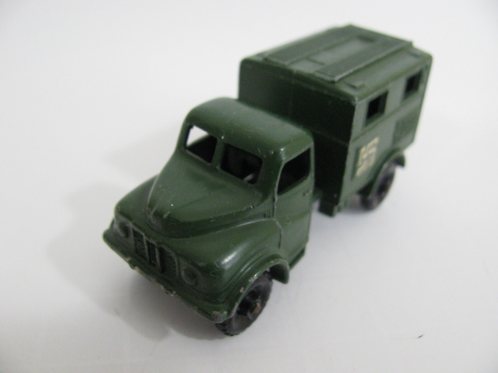 MATCHBOX 　No.68 Army Wireless Truck MATCHBOX Lesney, 68, Army Wireless Truck, Original Box (G3D2