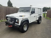 2015 Land Rover Defender 110 TDCI 2.2 HARDTOP WITH ROLLER SHUTTER SIDES EX UTILT