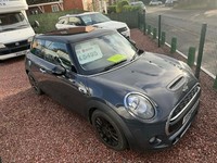 2016 Mini Cooper S - DIESEL - 3 DOOR HATCHBACK- MANUAL - 6 MONTHS WARRANTY!!
