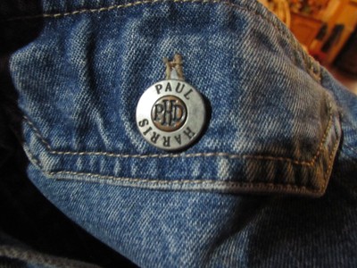 Paul Harris Denim women's size Large denim jacket with 4 front pockets