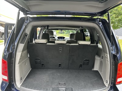 image 6 of interior