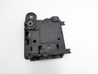 Audi A4 8K B8 07-11 Batterie- Klemmpunkt Plus Audi A4 8K B8 07-11 26.10.2007 gebraucht Vorschau 3
