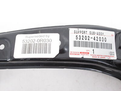 たま様用 TOYOTA MATRIX RADIATOR SUPPORT ASSEMBLY OEM#5320102110 2003