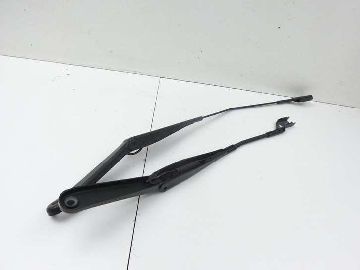 Ford Fiesta JA8 VII ST 08-12 2x Scheibenwischer Wischarm Vorne Ford Fiesta JA8 VII ST 08-12 11.05.2011 gebraucht Bild 5