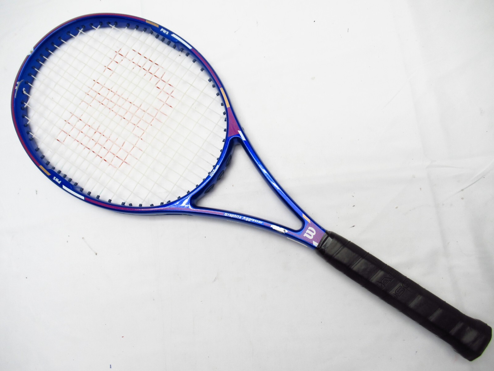 WILSON GRAPHITE AGGRESSOR 95 TENNIS RACQUET (4 3/8) LONG