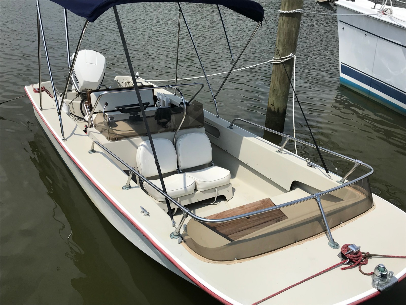 1977 Classic Boston Whaler 17' Newport-85hp Johnson; Trailer ('83)-Annapolis MD