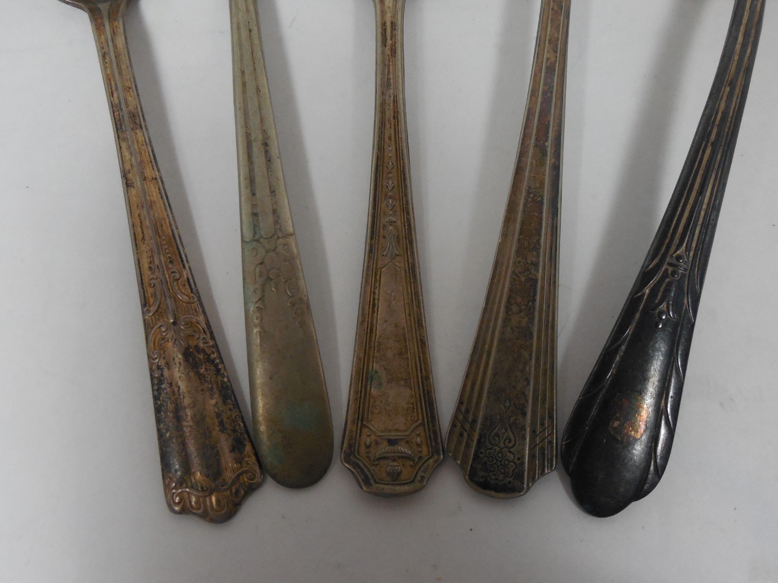 Mixed Lot 5 Vintage Silver Plate Camden/Lenox/HollyHock/ Niagara/Linton Spoons