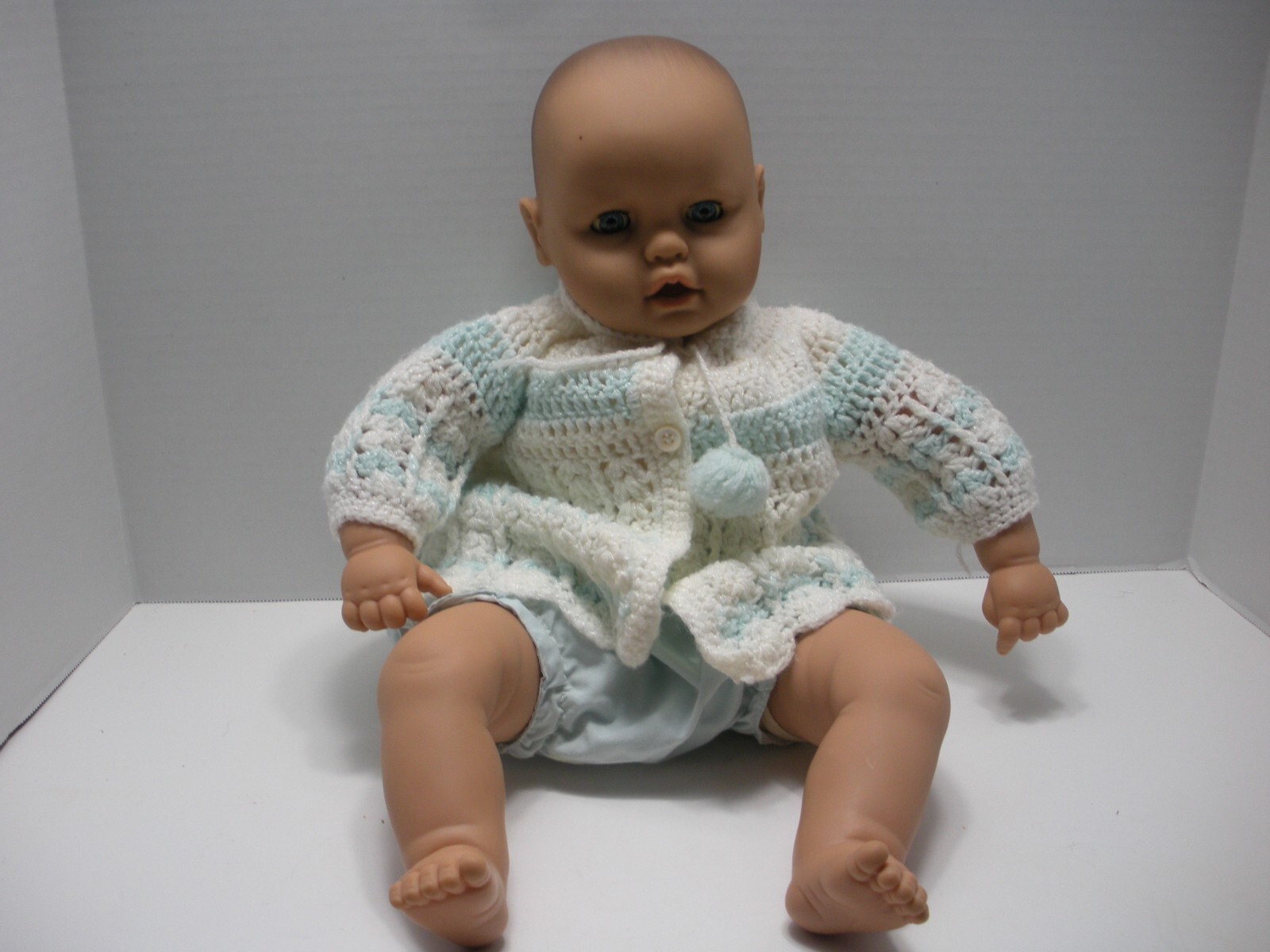 Vintage Lissi Baby Doll Sleepy Eyes Cloth Body Blue White Crochet Top