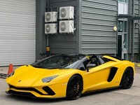 LAMBORGHINI AVENTADOR S 6.5 V12 ROADSTER - 2019