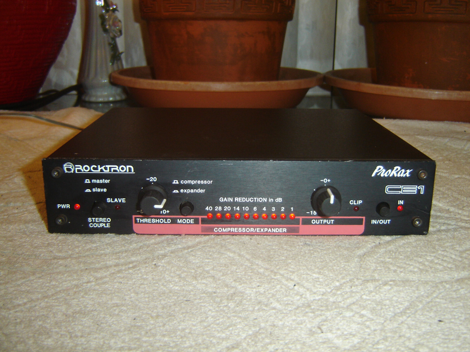 ギター Rocktron Xpression Rocktron Xpression 19-inch multi-effects processor | Bax Music