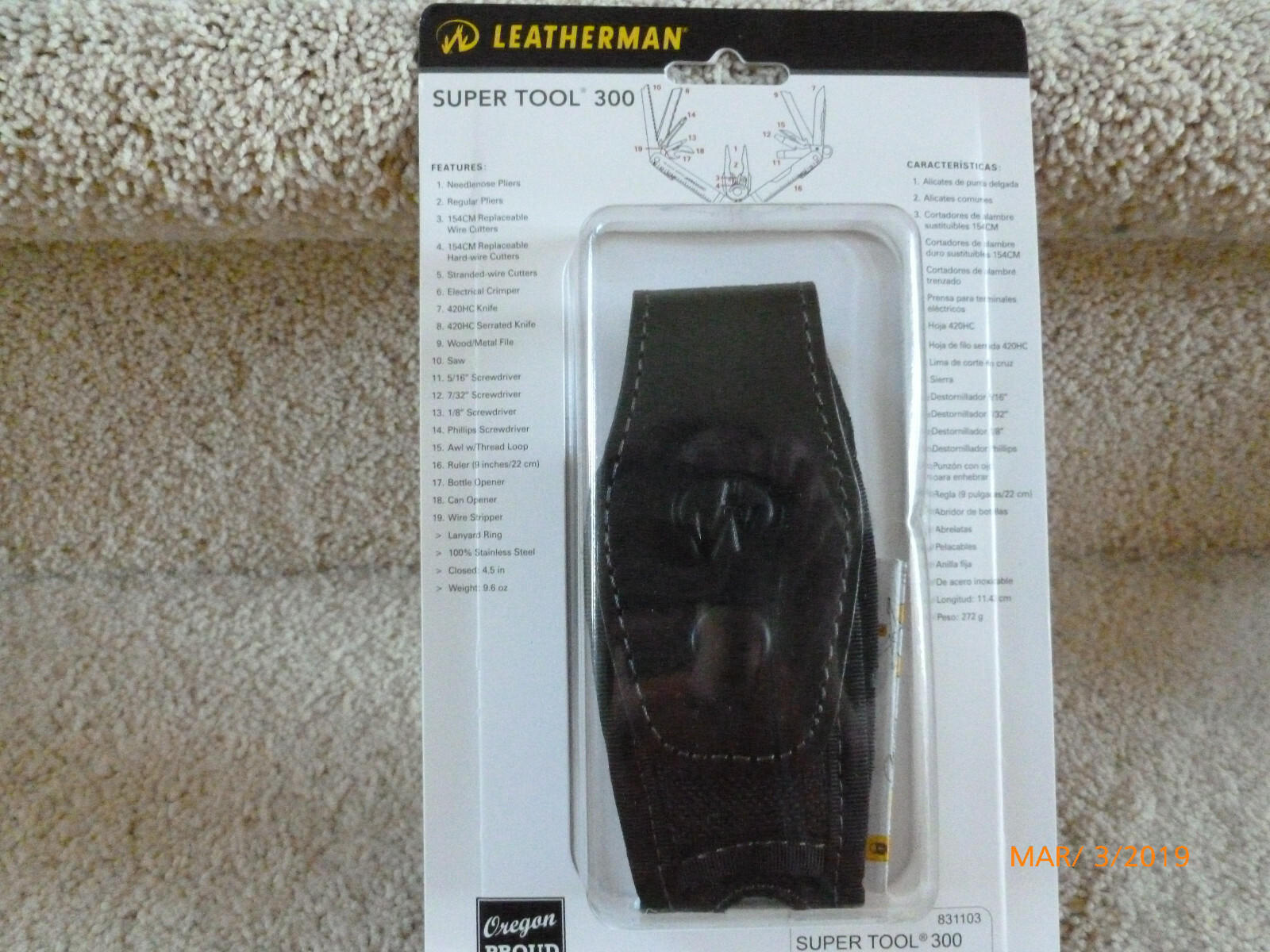 Leatherman Super Tool 300 Multitool - Stainless Steel - Leather - 831103