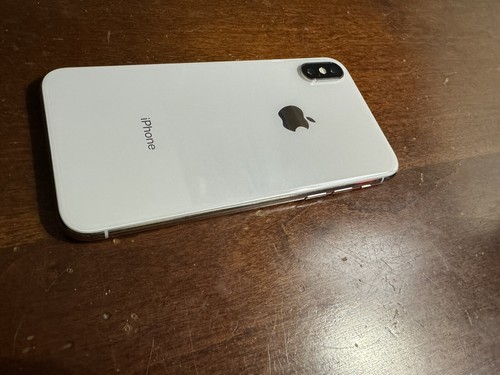 Apple iPhone X - 64GB-256GB - Fully Unlocked - EXCELLENT