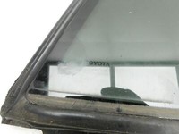 Toyota Corolla E21 18-23 Kombi Seitenscheibe Dreieck Scheibe Rechts Hinten Orig. getönt Toyota Corolla E21 18-23... Vorschau 2