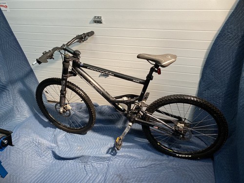 Cannondale Jekyll 700 Lefty (Vintage, Needs To Be Restored
