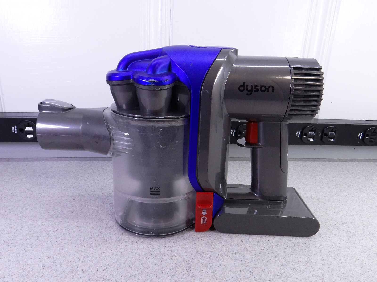 A2079 dyson ダイソン DC35 本体のみ (7台まとめ) A2079 dyson ダイソン DC35 本体のみ (7台まとめ) Amazon