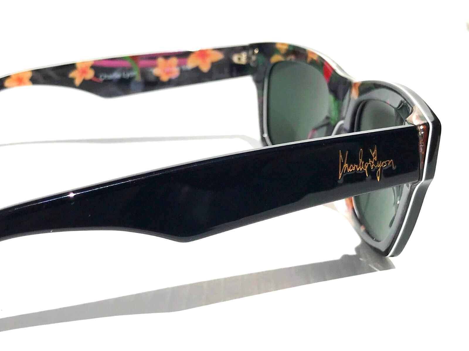 Pre-owned Maui Jim You Move Me Black & Floral Polarized Grey Gradient Sunglass 277-53 In Gray