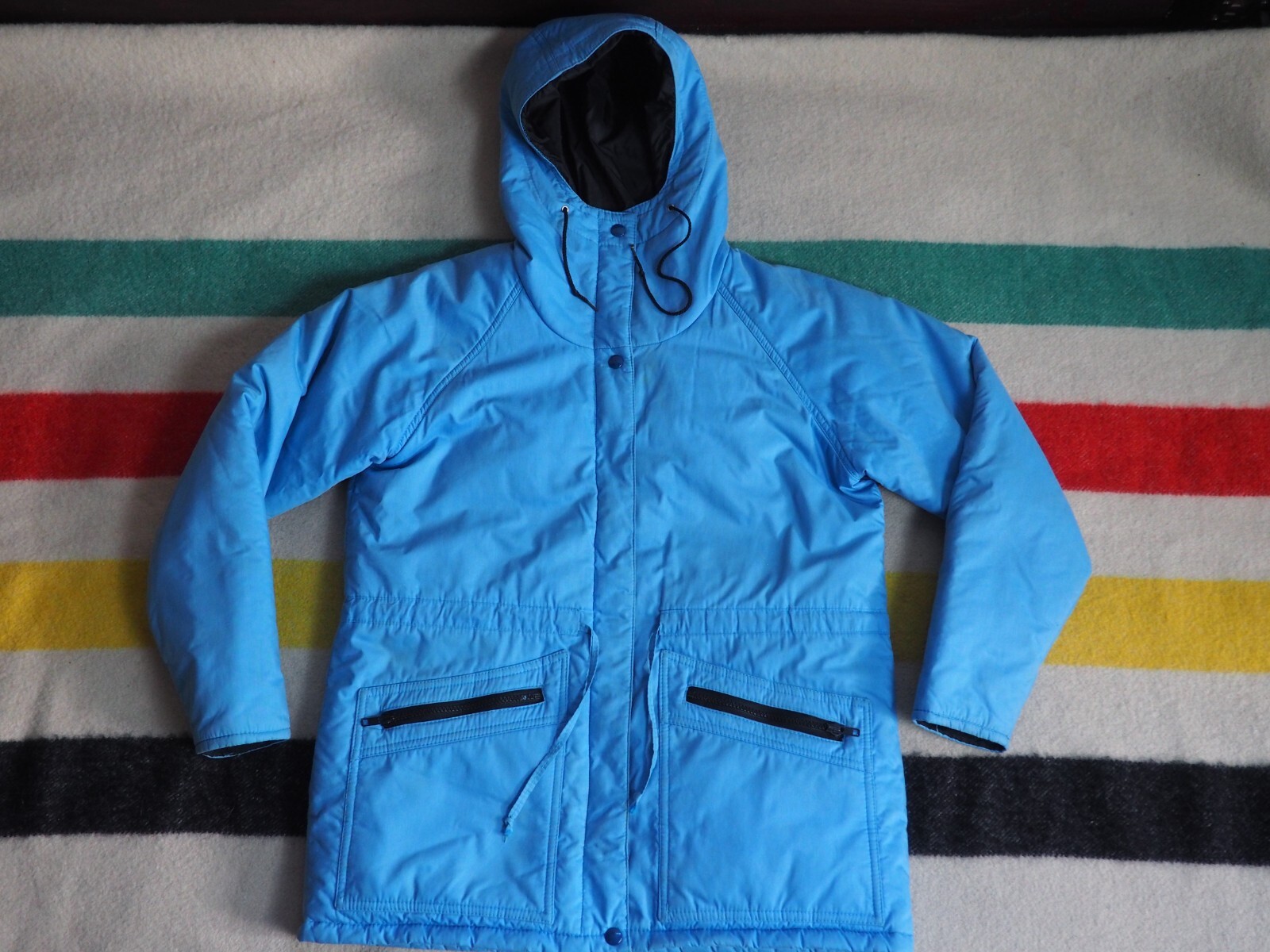VTG 70s 80s BLACK BEAR Sky Blue Down Hooded Outdoor Retro