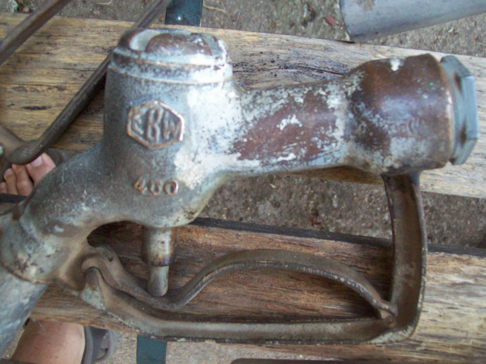 5 Vintage Gas Pump Nozzles, Brass Knappco,Brass Ebw,Buckeye,2 Ebw with Chome Nut