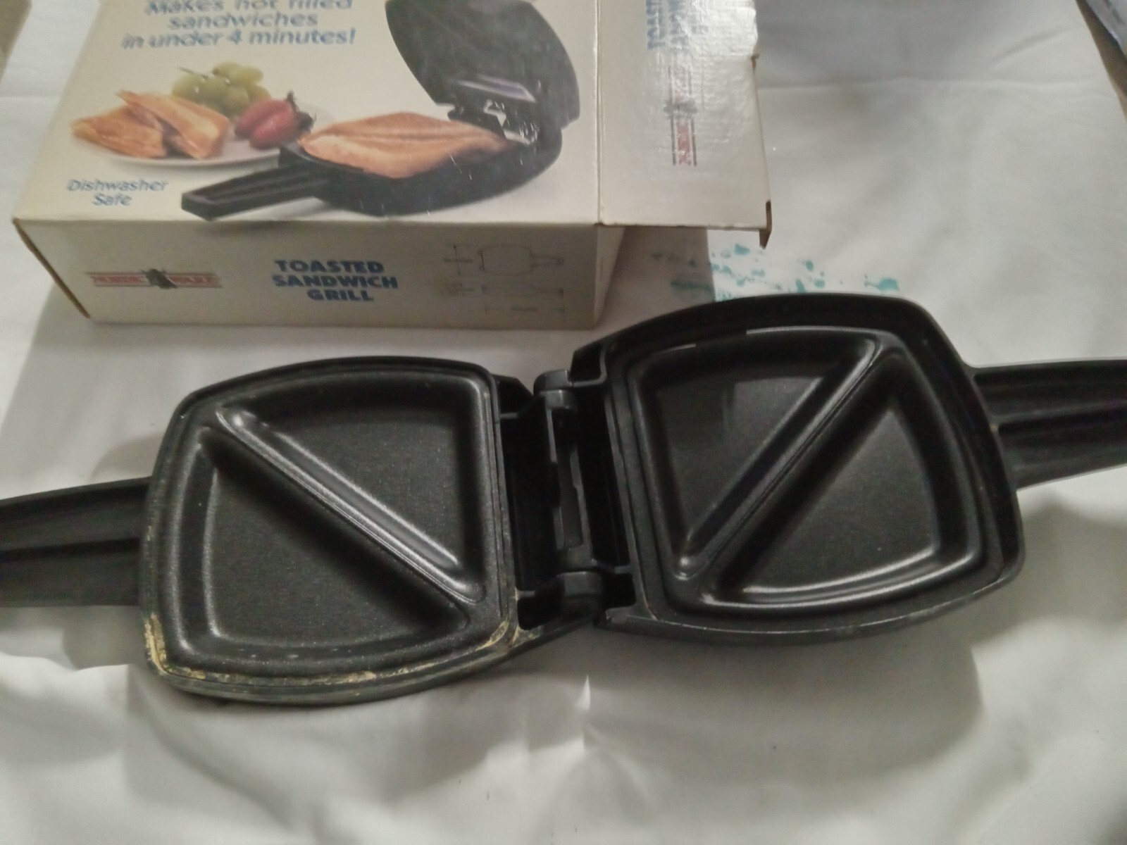 nordic ware microwave toasted sandwich grill