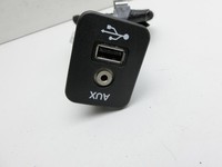 Fiat Freemont 11-16 USB AUX Buchse Anschluss Fiat Freemont 11-16 17.02.2011 gebraucht Vorschau 2