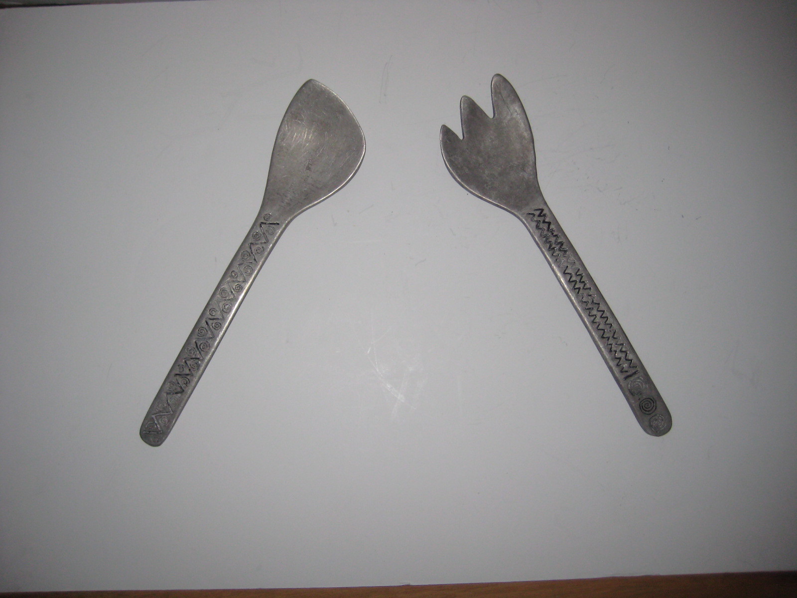 Wilton Armetale Reggae Pattern Serving Spoon & Fork 13