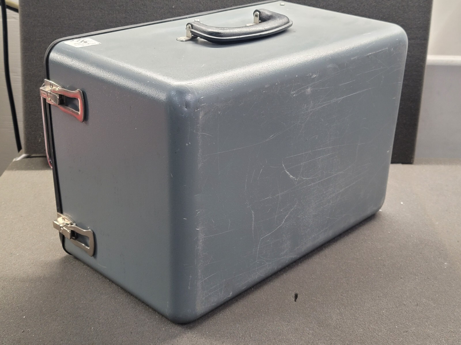 Wilcom Model T-207 Longitudinal Balance Test Set with Instruction Manual