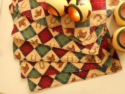 Vintage Western Cowboy Napkins & Rings Set of 6 Horse Shoe Freshly Washed NICE