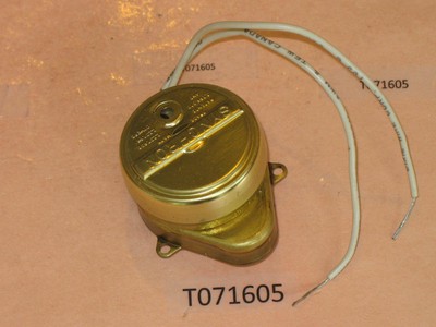 NOS Hansen Synchron 630 K12RC clock timer motor 4W, 60 RPM, 60 Cy, 110V, 41-580C