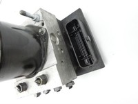 Skoda Fabia 545 10-14 ABS Steuergerät Aggregat Hydraulikblock Skoda Fabia 545 10-14 31.05.2010 6R0614517T... Vorschau 4