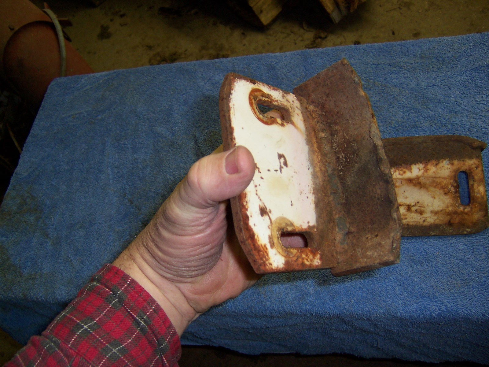 CUB CADET QA36 QA42 SNOW THROWER SLIDE SHOE SKIDS