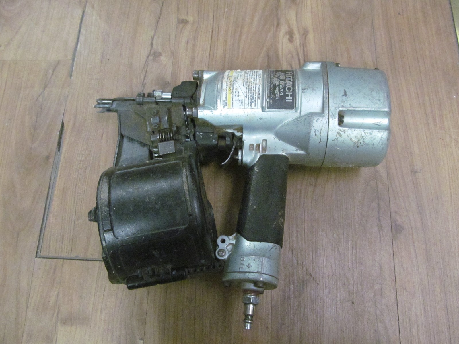 Hitachi NV83A4 3-1/4? Coil Framing Nailer