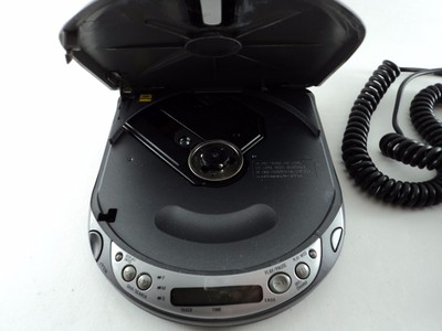 AIWA Personal Compact Disc Player XP-750 E.A.S.S - Anti Shock