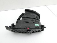 Hyundai I30 GD 15-17 Luftdusche Luftdüse Mitte Rechts Hyundai I30 GD 15-17 08.07.2015 gebraucht Vorschau 2
