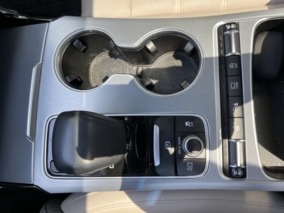 image 4 of interior