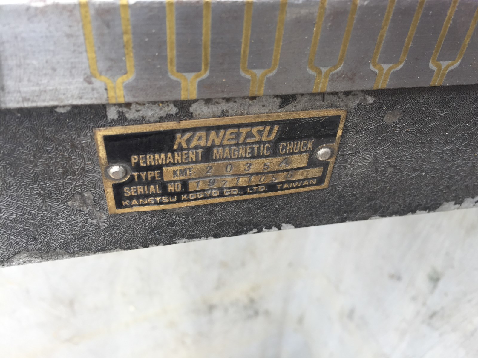 Kanetsu KMT 2035 A Permanent Magnetic Chuck, 8