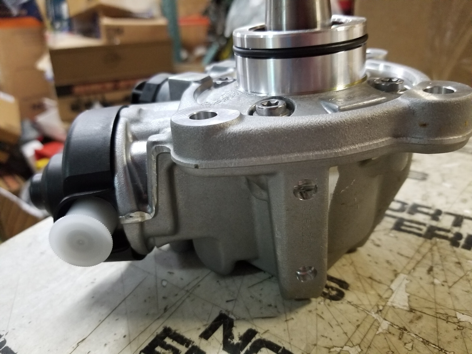 0445012013 High Pressure Diesel Fuel Injection Pump 2014-23 Ram 1500 CHEROKEE - Picture 4 of 9