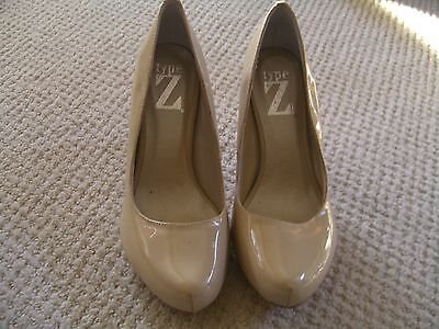 Type Z Colbie Nude Women's Size 6 M Patent Pumps/Heels - New Without Tags