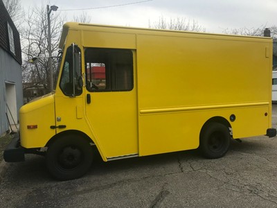 FOOD TRUCK - EQUIPPED W COMMERCIAL NSF RESTAURANT EQUIPMENT - SEND BEST OFFER