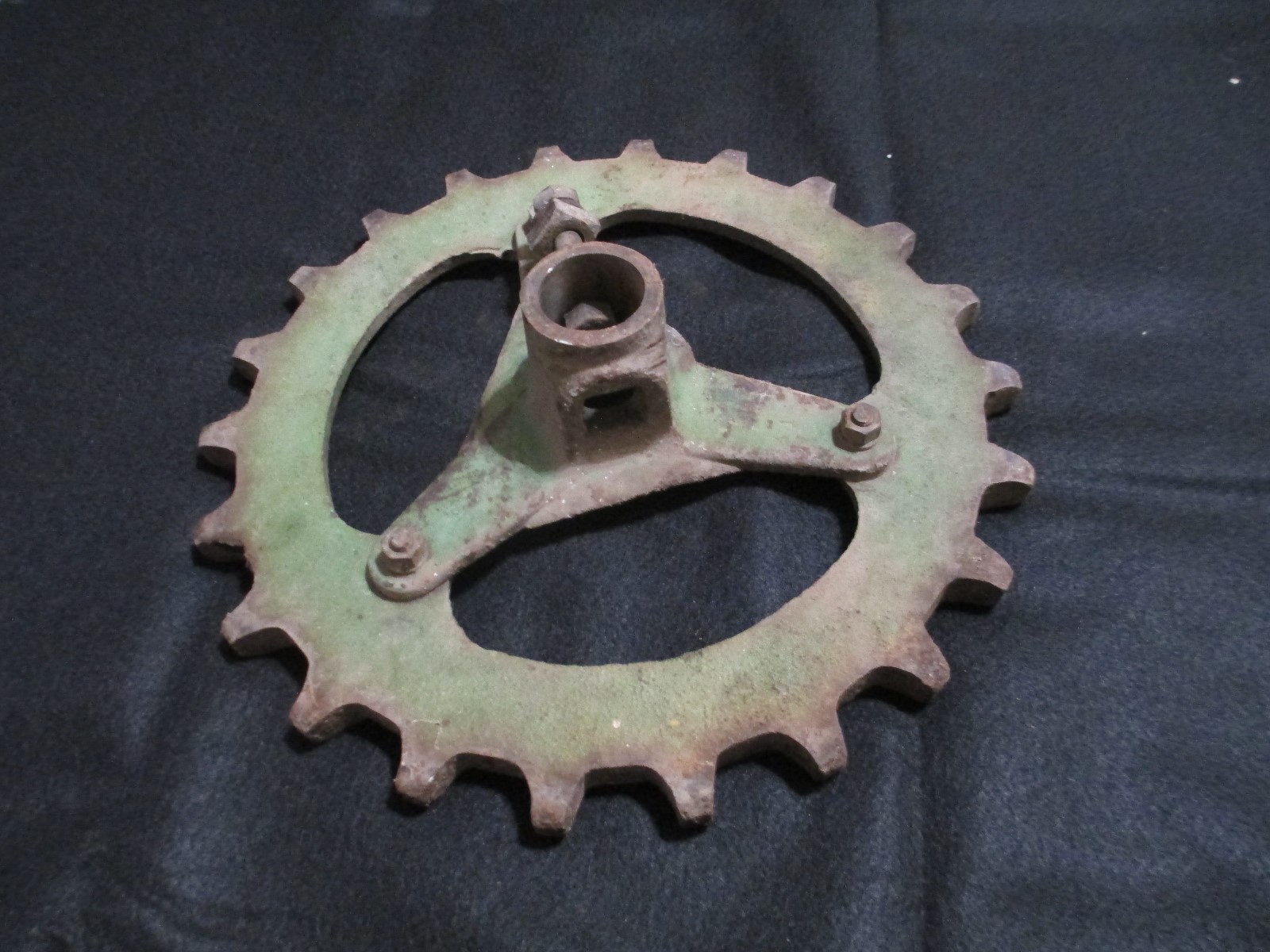 JD Industrial Machine Age Steel/Cast Iron Gear/Cog Steampunk Art Lamp Base