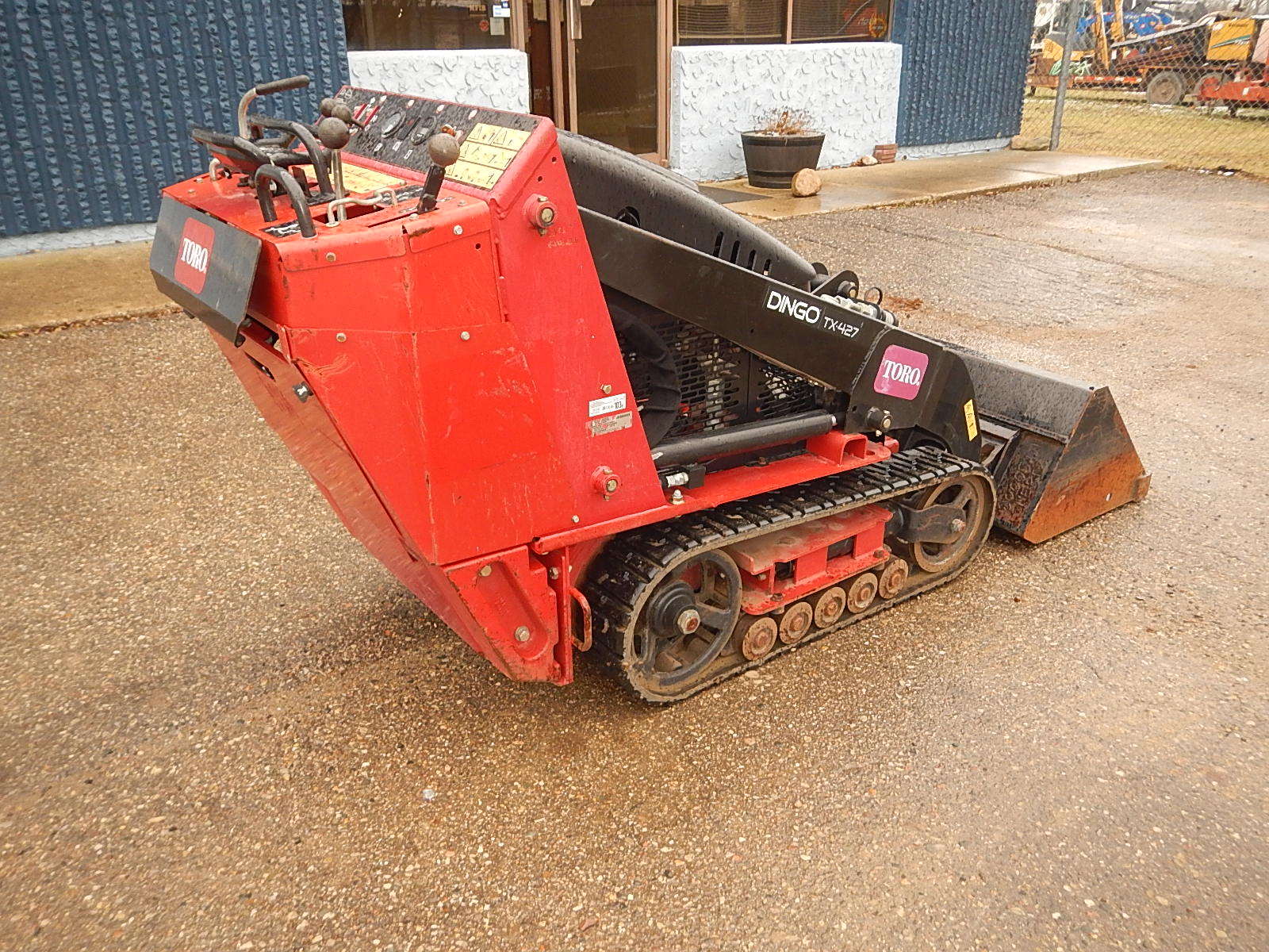 2015 TORO DINGO TX427 Walk Behind Mini Track Loader Kohler Engine... 202 Hours