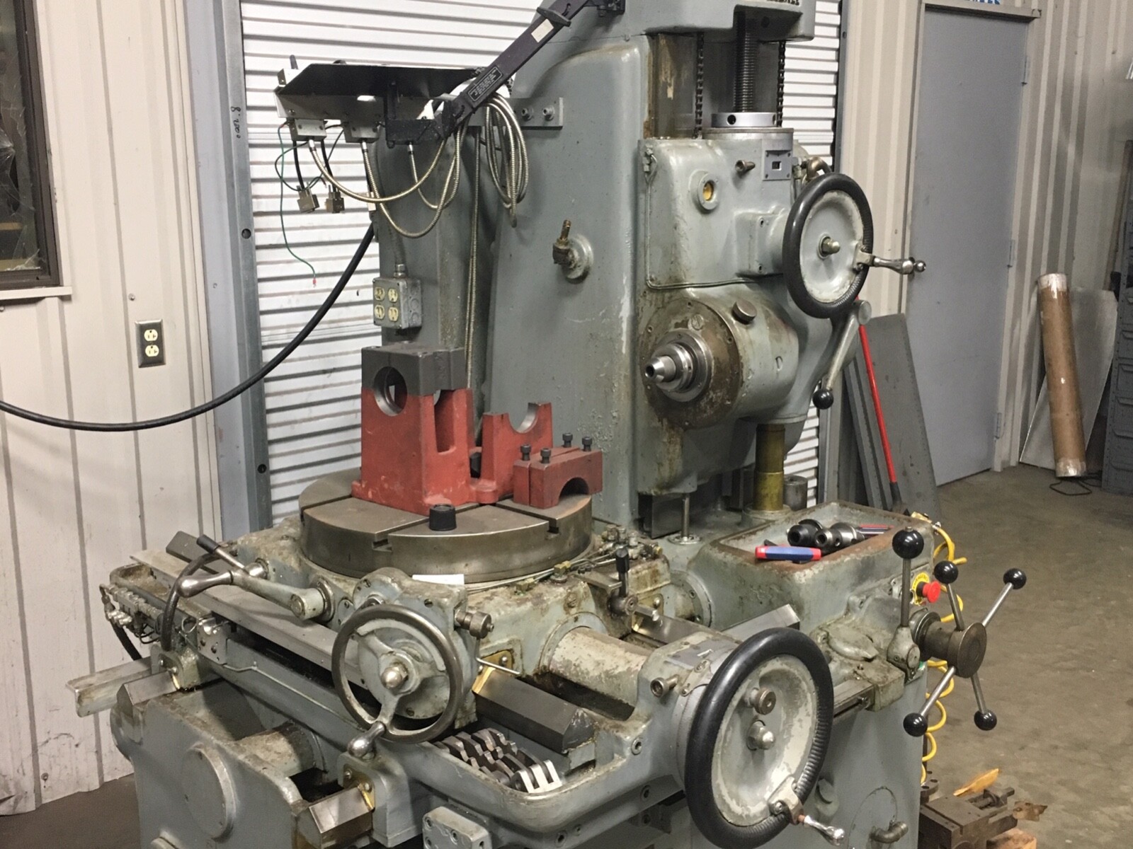 Kearney & Trecker Autometric Model B Horizontal Boring Mill.